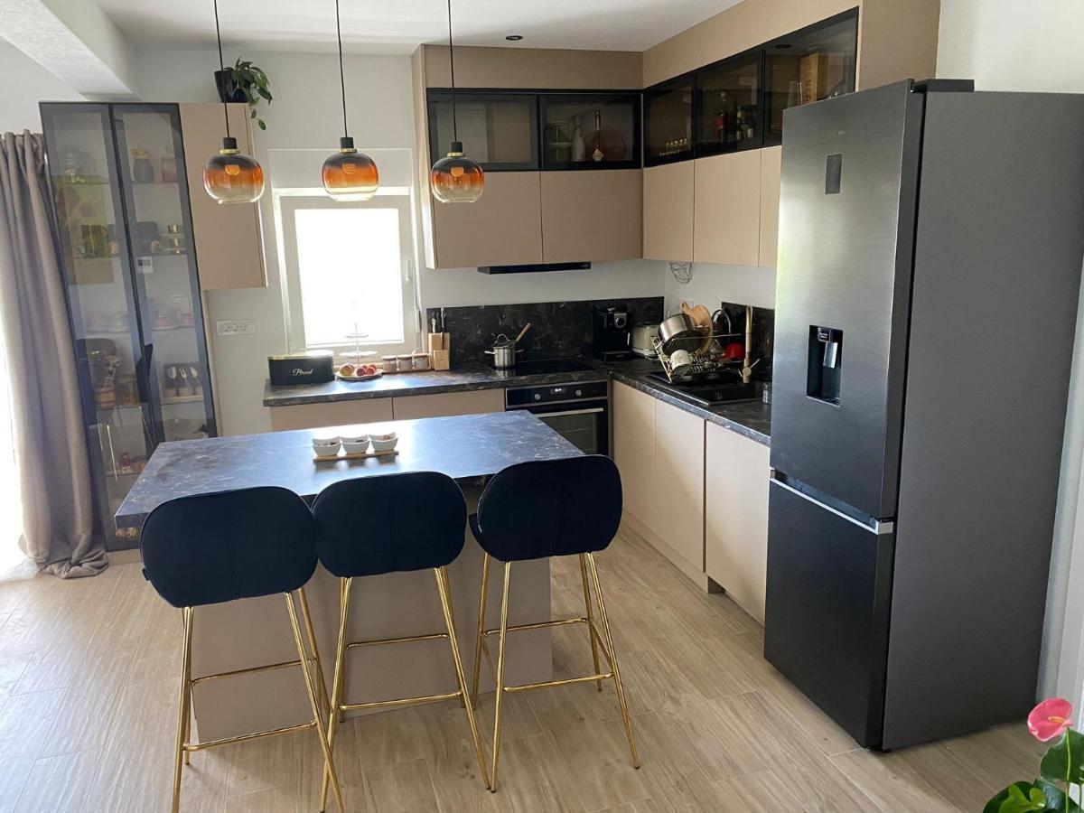 M&M Spalato Residence Солин Екстер'єр фото