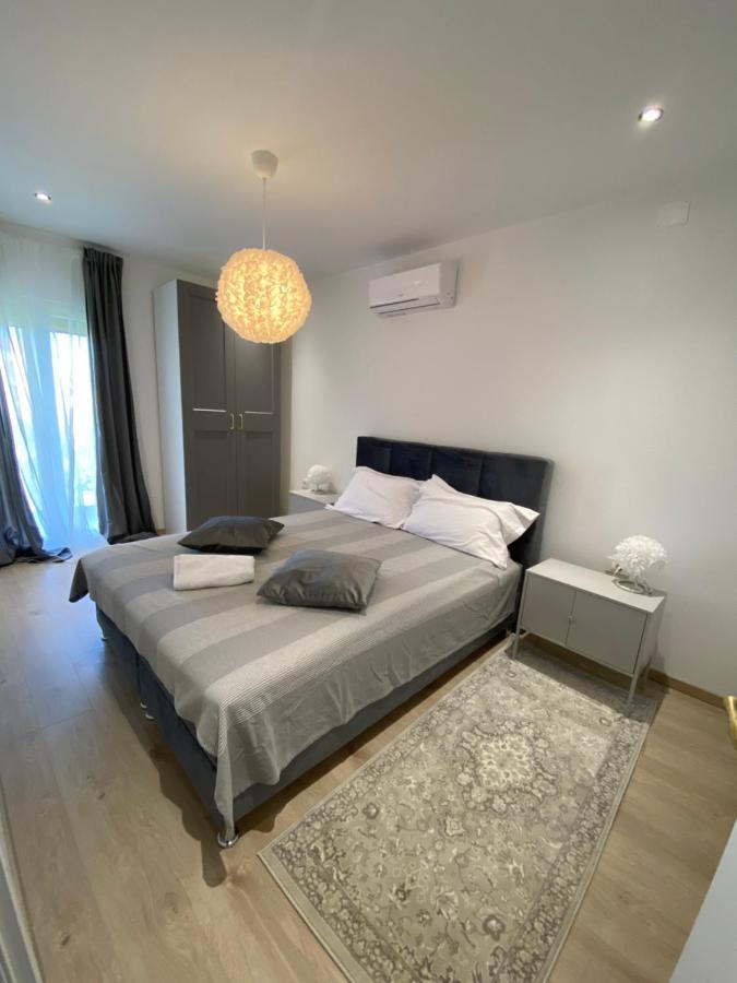 M&M Spalato Residence Солин Екстер'єр фото