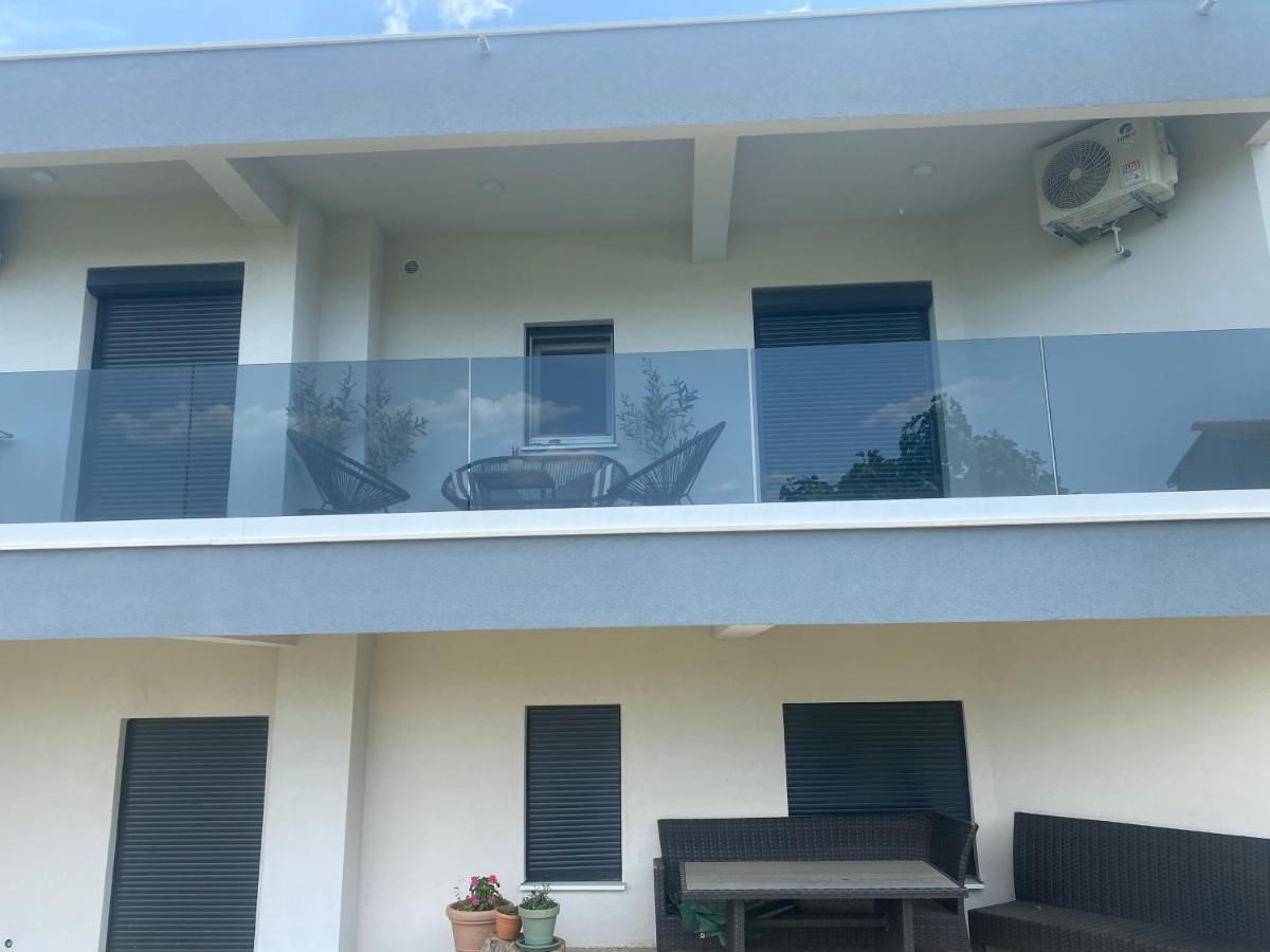 M&M Spalato Residence Солин Екстер'єр фото