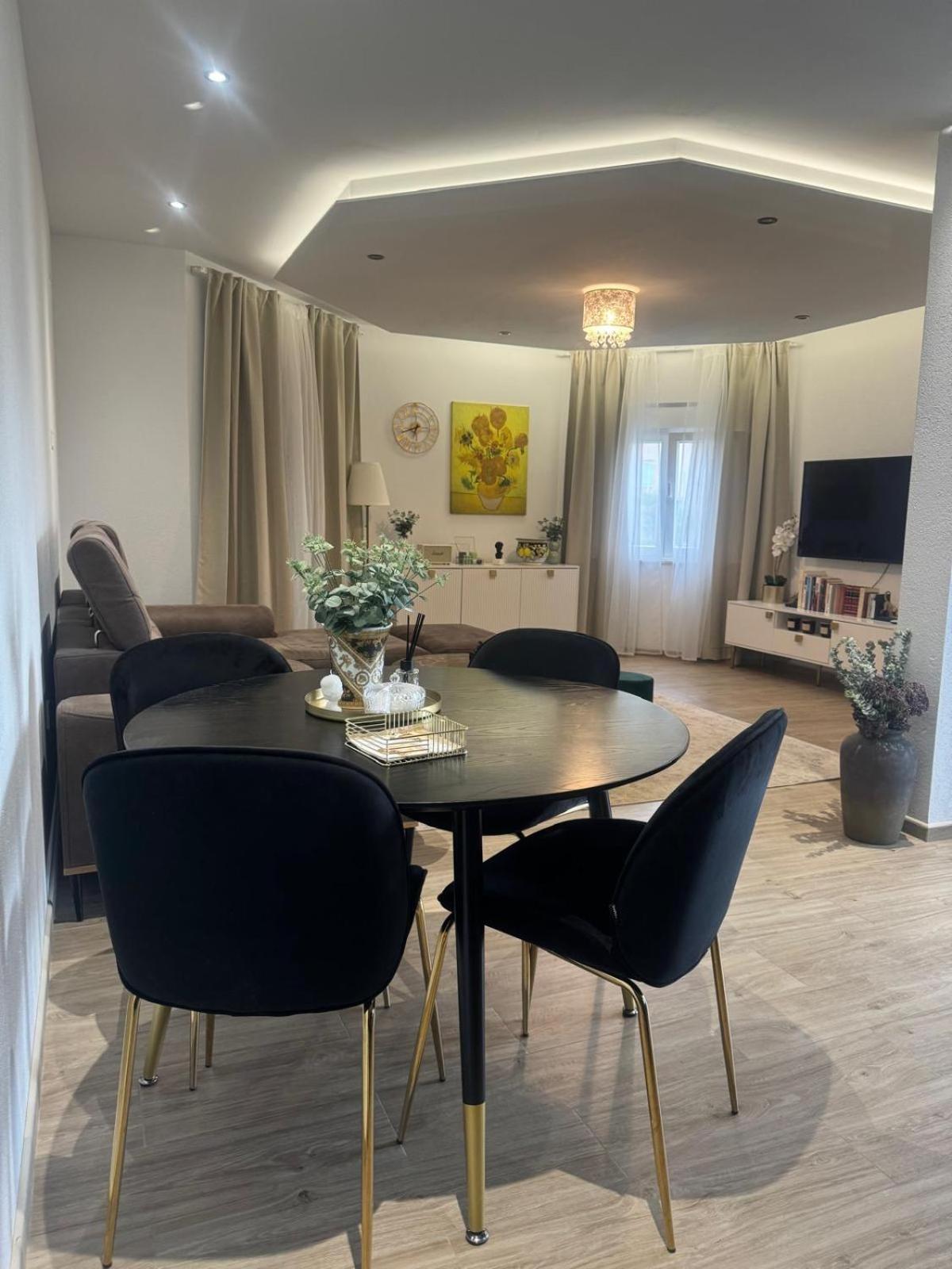 M&M Spalato Residence Солин Екстер'єр фото