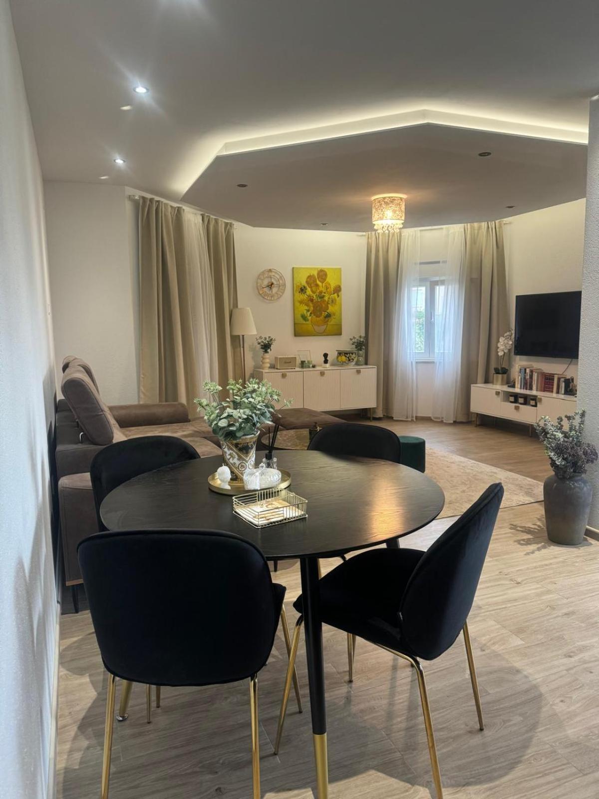 M&M Spalato Residence Солин Екстер'єр фото